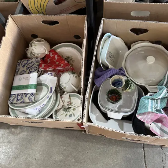 2 box woods ware etc