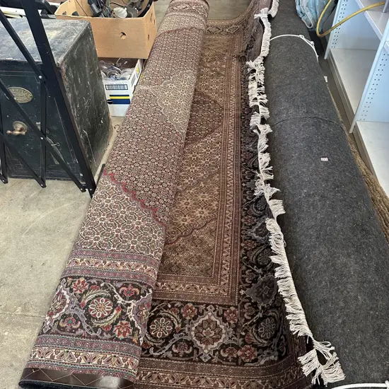 Large Persian rug 4m x 3m