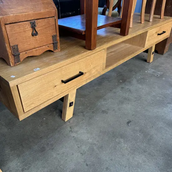 Oak console