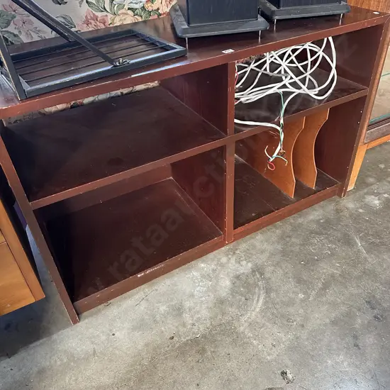 LP cabinet
