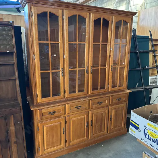 Hutch dresser (missing a glass pane)