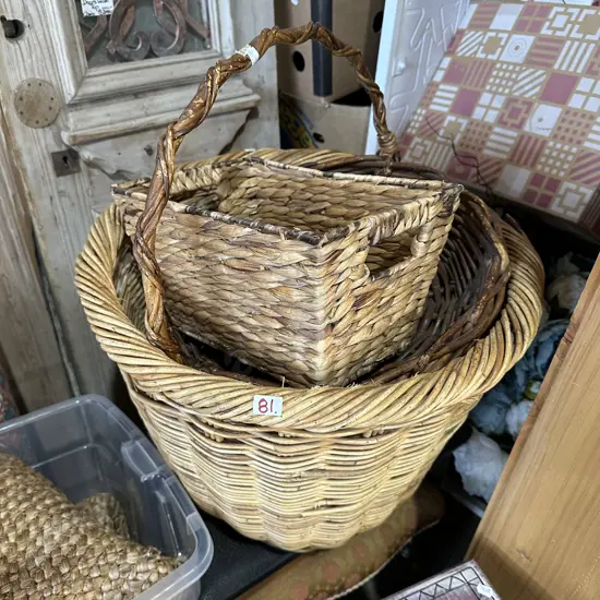 3 baskets