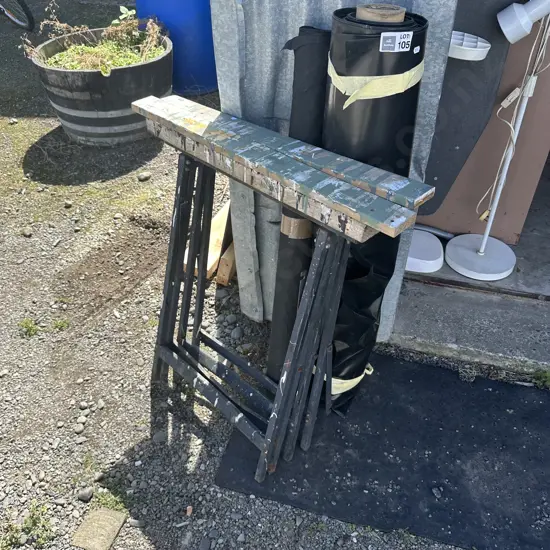 Polythene plus pr saw horse