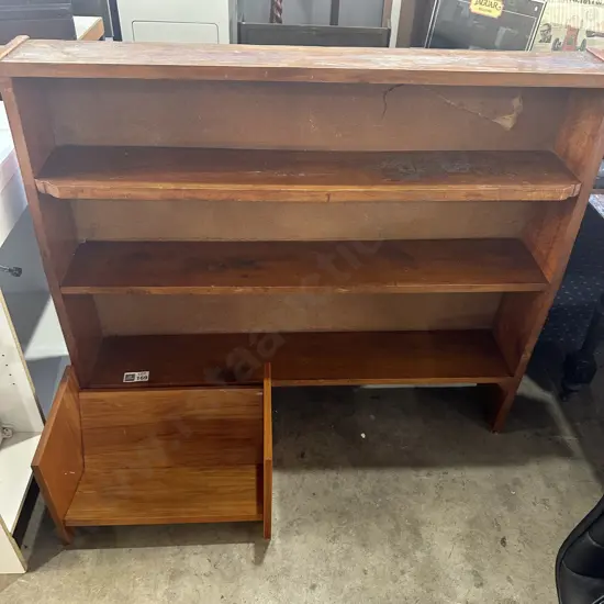 2 old bookshelves