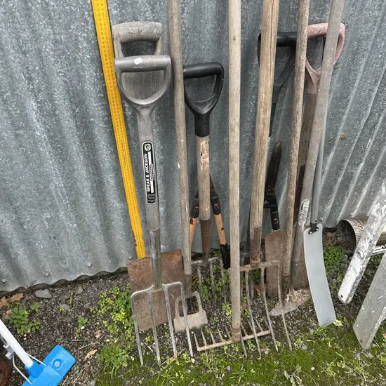 garden tools