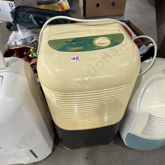 Cascade dehumidifier