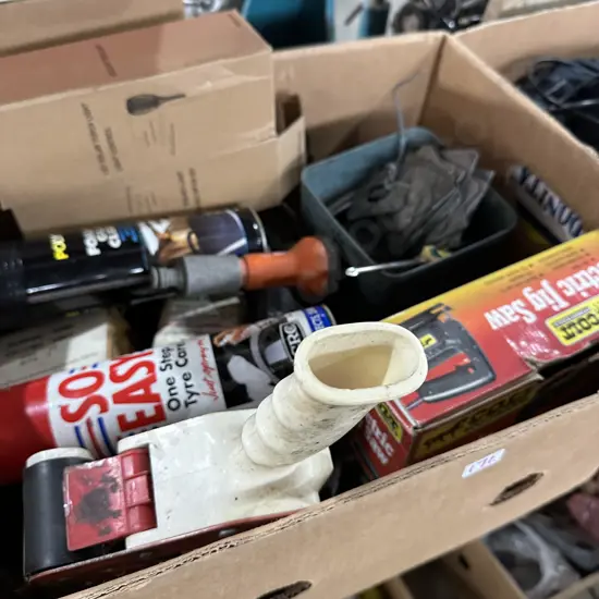 Stencils, jigsaw hardware