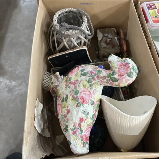 box inc Crown Devon vase