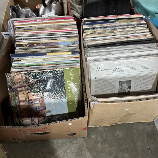 2 box LPs