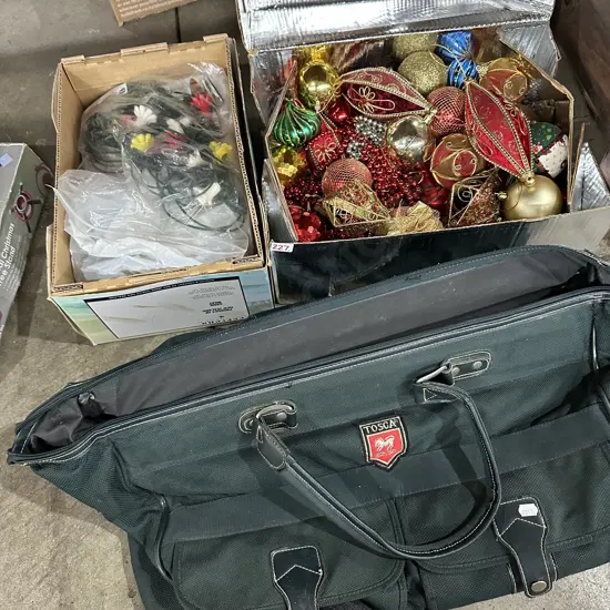 Tosca bag, decorations etc