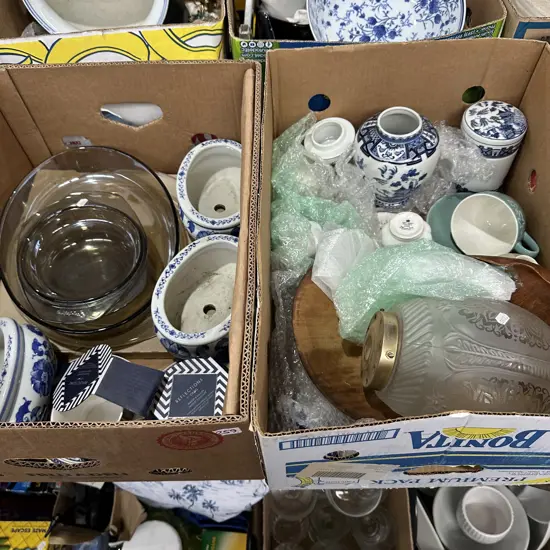 2 box Blue and white etc