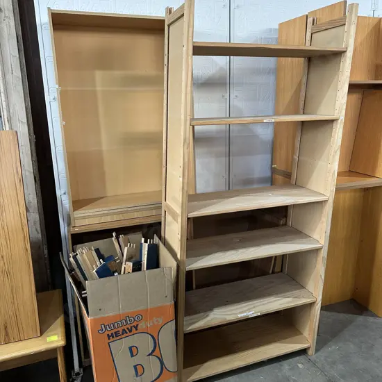Flat packed Lundia shelving (double side with rollers)