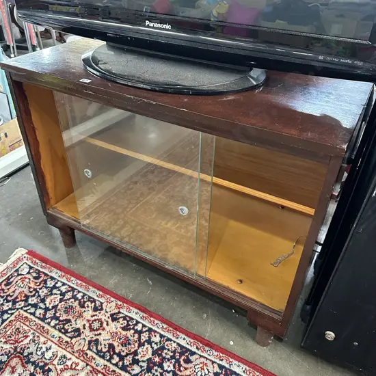 Glass display cabinet
