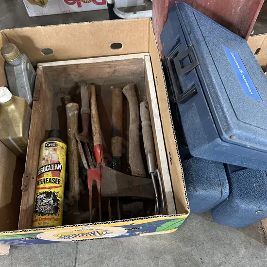 tools (and empty containers)