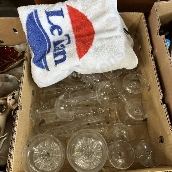 LeTan towel, champagne glasses etc