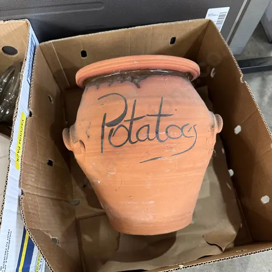 Potato pot