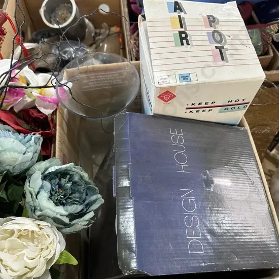 Air pot , lamp and vase