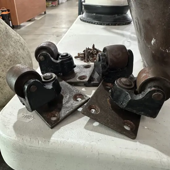 Set of 4 dual roller heavy duty casters with screws