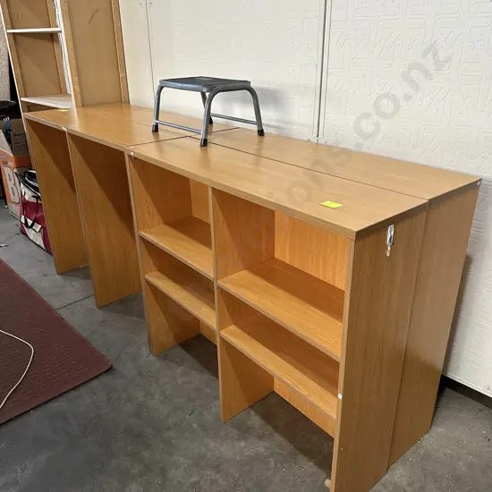 4 x book shelves plus step