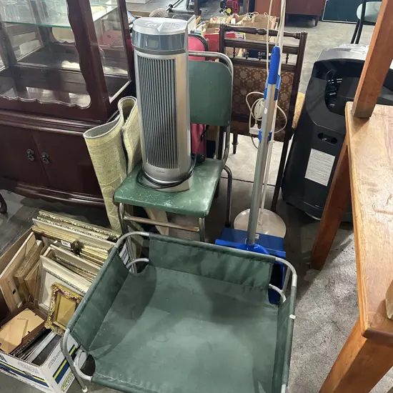 Heater, chair, lamp, sweep, mat, pet bed