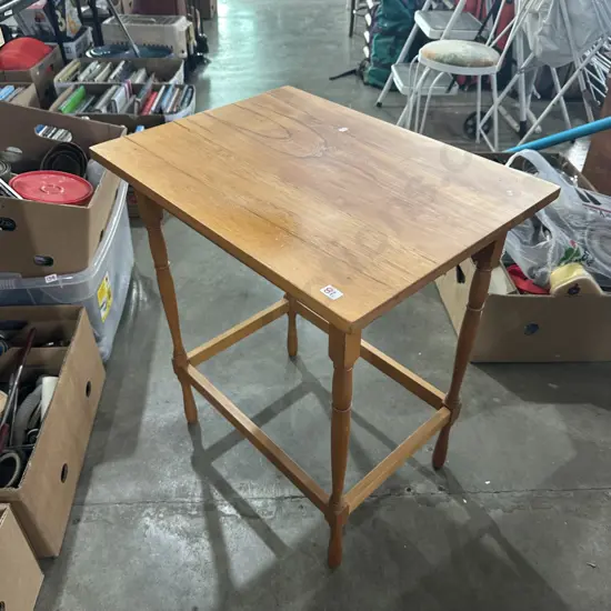 Rimu hall table