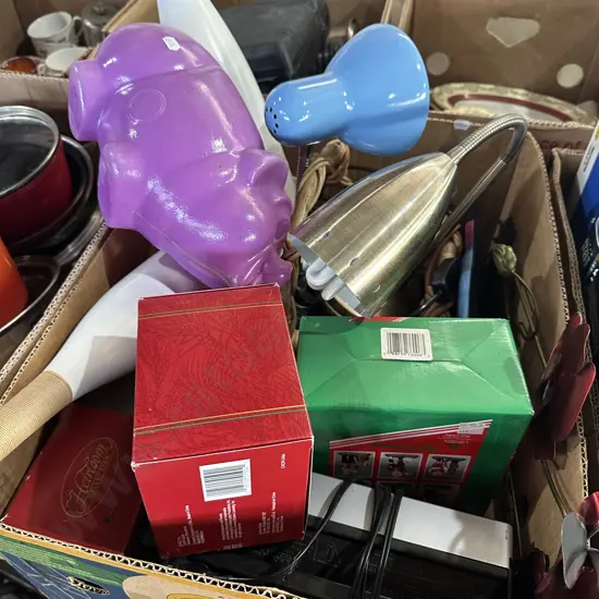 lamps, basket, vases etc