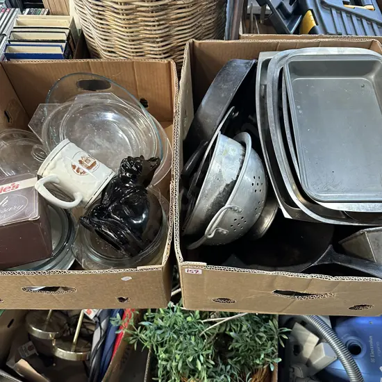 2 box kitchenware