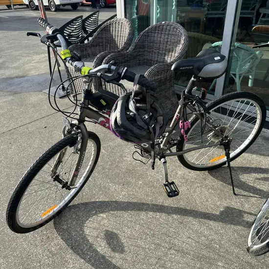 Ladies bike and helmet
