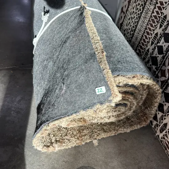 Large Sisal rug 4.4m x 4.8m excellent condition, felted underneath