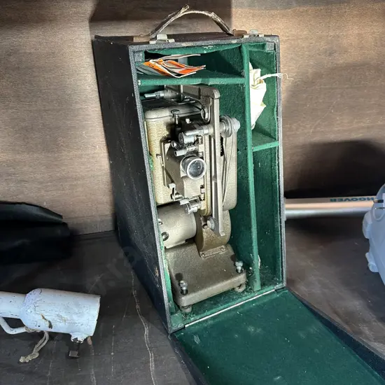 Specto Ltd 8mm Projector