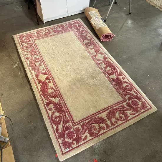 2 Rugs