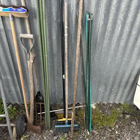 tools and stakes