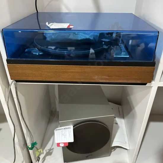 turntable, stereo equip