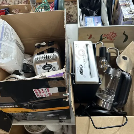 lamps, shredder, toaster, jugs etc x 2 boxes
