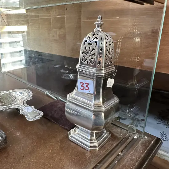 Sterling silver lidded shaker 149grams