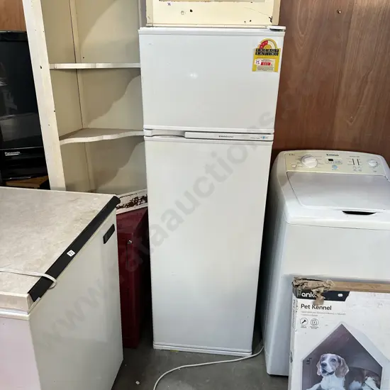 Fridge freezer