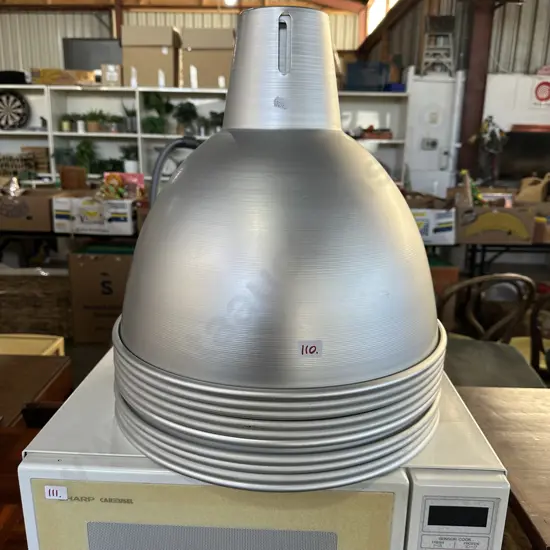 10 industrial light fittings