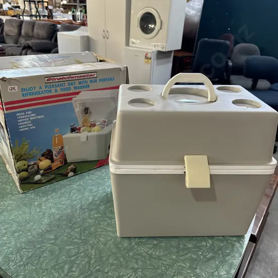 portable fridge/warmer