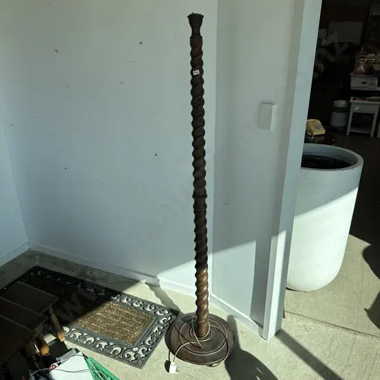 Oak barley twist lamp (will require new light fiting)