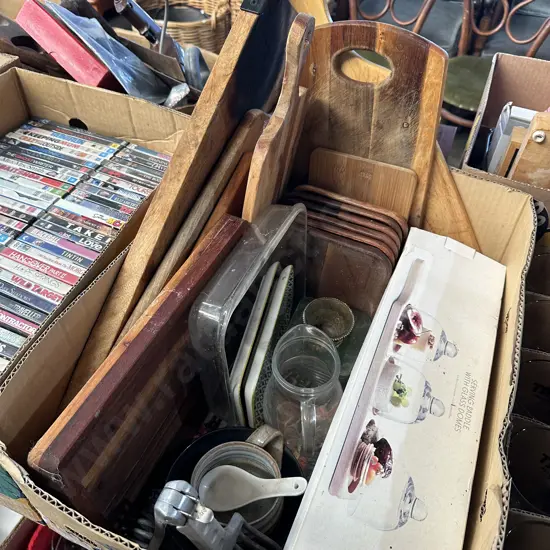 Box serving paddles etc