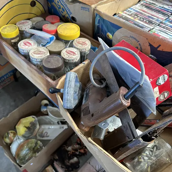 2 box tools and hardware