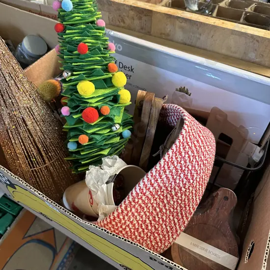 serving and chopping boards plus decorations