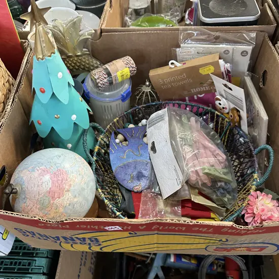 decorative items etc