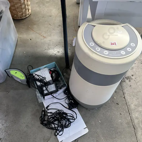 Blue tooth speaker - Soundcast