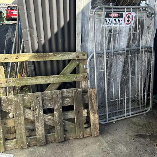 2 wooden and 3 steel gates