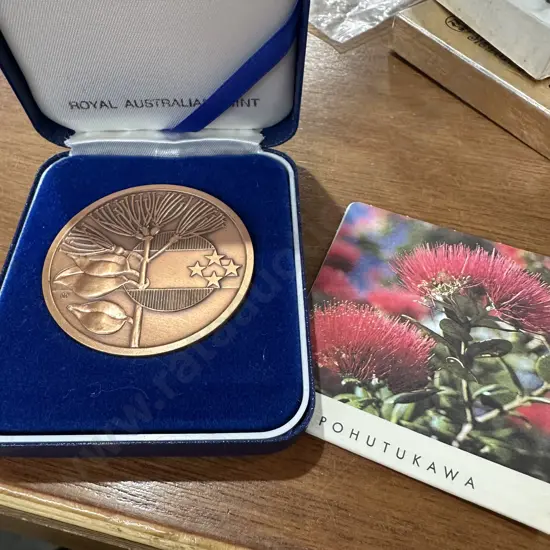 presentation medal from the 1990 NZ commonwealth games (Royal Australian Mint)