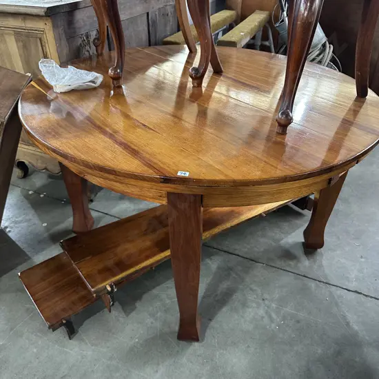 solid wooden dining table with 2 inserts for extension