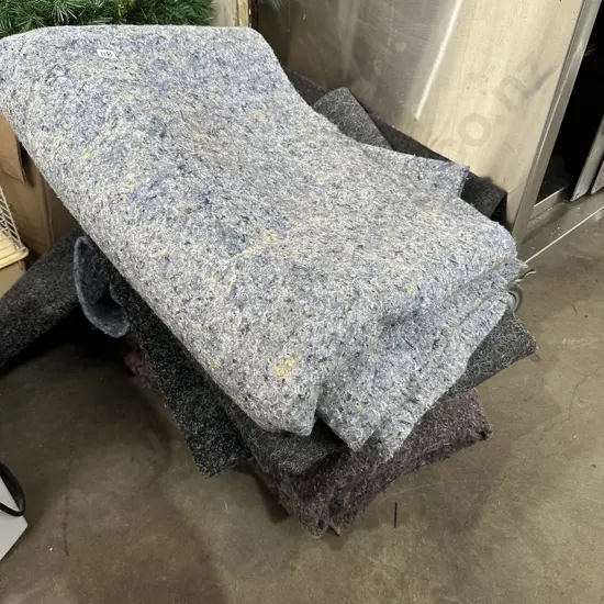 furniture blankets and off cuts