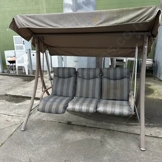 swing seat - some surface rust