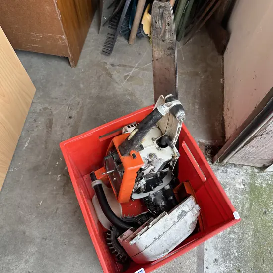 chainsaw - its all there